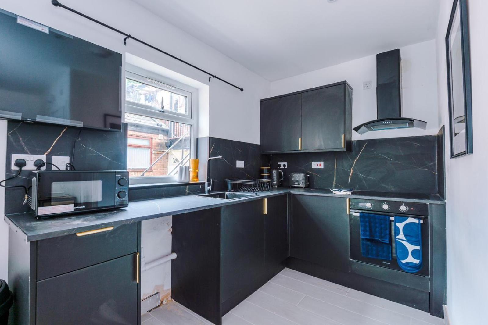 Comfort Style Brand New Selly Oaks Apartment Бирмингем Экстерьер фото