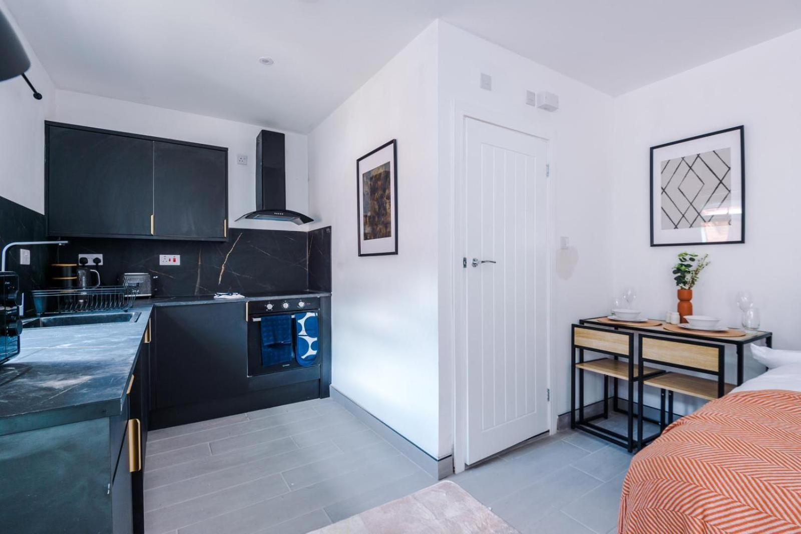 Comfort Style Brand New Selly Oaks Apartment Бирмингем Экстерьер фото